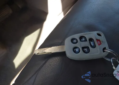 2013 Honda Odyssey Ex-L from USA, damaged, VIN 5FNRL5H61DB024545